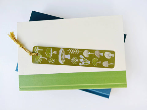 Rikrack Bookmark Mushrooms Embroidery Tassel