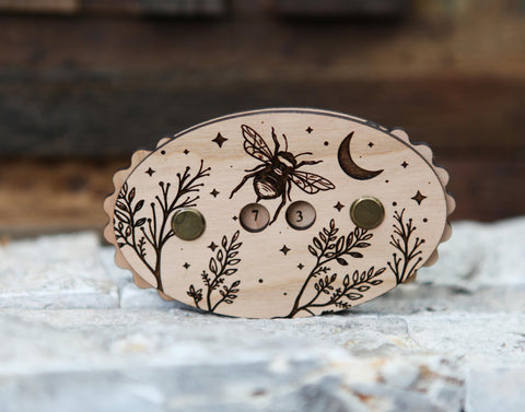 Sunrise Grove Row Counter Bee