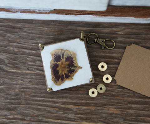 Sunrise Grove Flower Press Kit