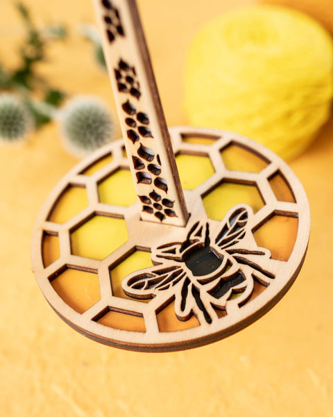 Lemonwood Yarn Minder Honeybee