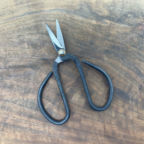 Lacis Knife Edge 4" Scissor