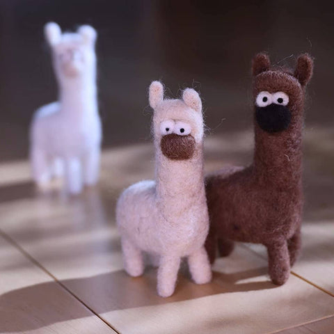 Woolbuddy Needle Felting Llama Kit