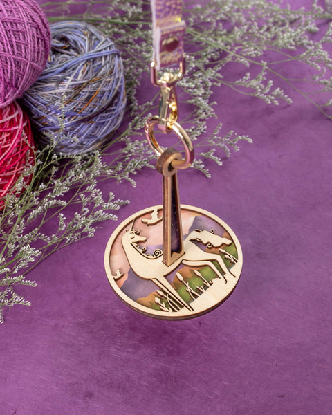 Lemonwood Yarn Minder Believe!