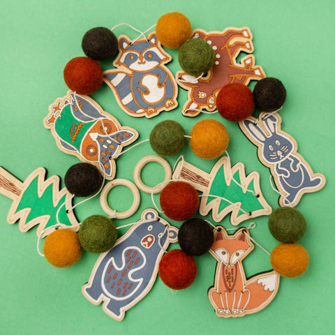 The Woodsy Craft Co. Craft Kit Woodland Garland
