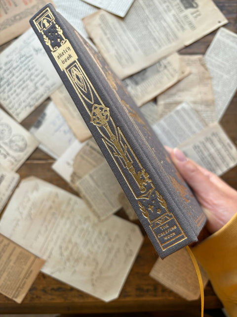Creeping Moon The Oracle Notebook