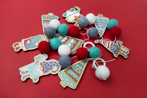 The Woodsy Craft Co. Craft Kit Gnome Garland