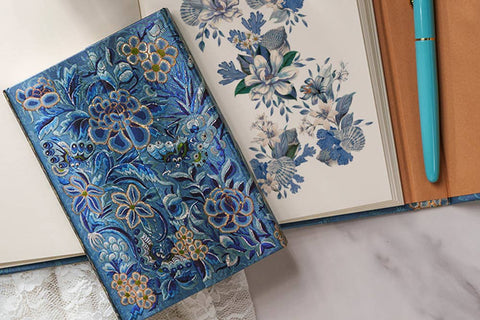 Paperblanks Blue Willow Celebrate Hanfu Journal