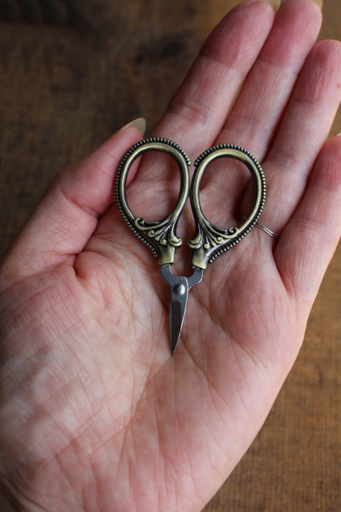 NNK Press Mini Embroidery Scissors
