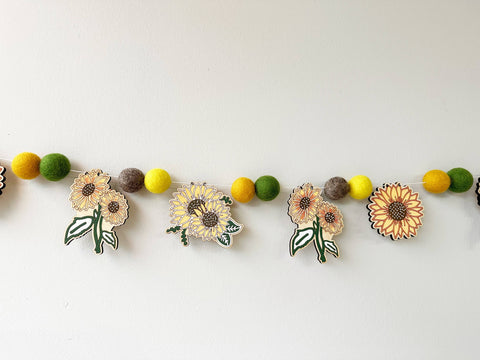 The Woodsy Craft Co. Craft Kit Sunflower Garland