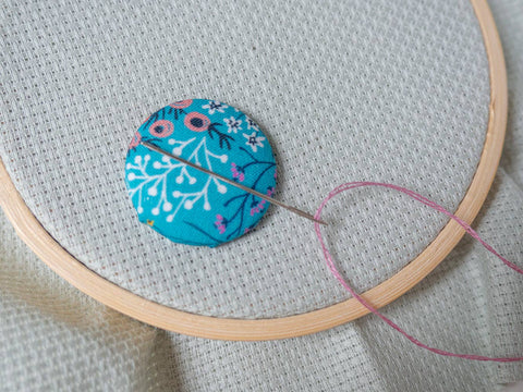 Junebug & Darlin Needle Minder #109