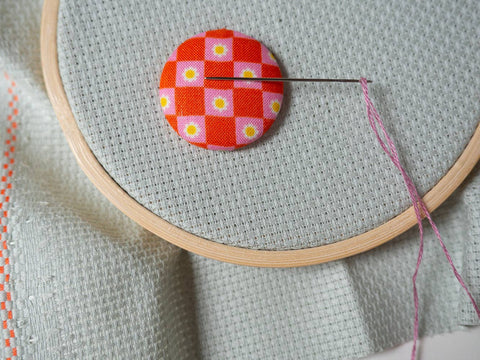 Junebug & Darlin Needle Minder #110