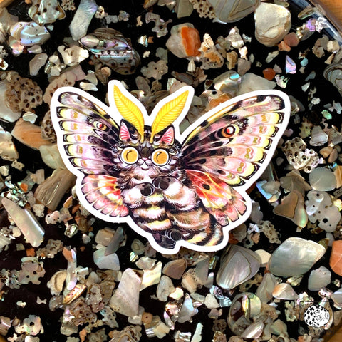 Paper Puffin Sticker Moth Cat "Pine"