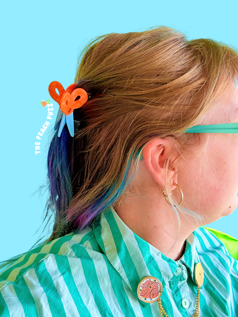The Peach Fuzz Hair Claw Scissors