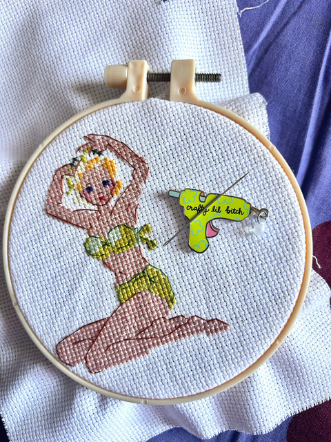 The Peach Fuzz Needle Minder Crafty Lil Bitch