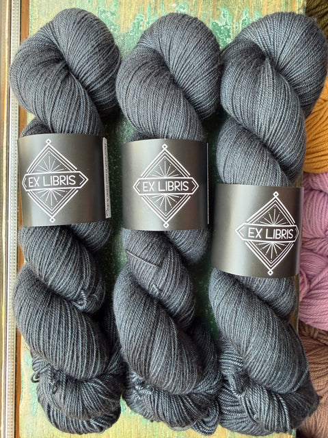 Ex Libris Ursula Yak Sock