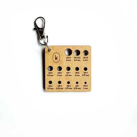 Kelbourne Woolens Keychain Needle Gauge