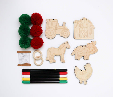 The Woodsy Craft Co. Kids Craft Kit Barnyard Garland
