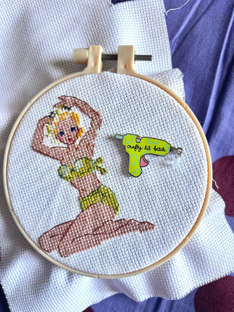 The Peach Fuzz Needle Minder Crafty Lil Bitch