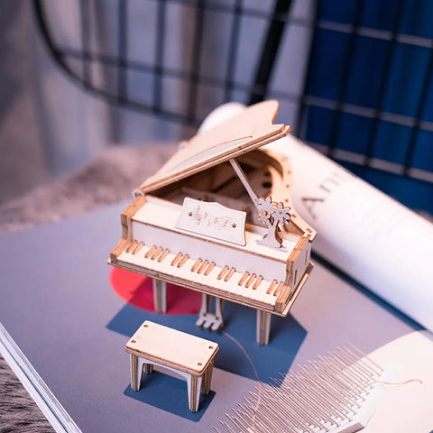 HandsCraft 3D Laser Cut Wooden Puzzle: Piano