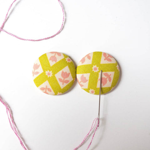 Junebug & Darlin Needle Minder #108