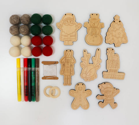 The Woodsy Craft Co. Holiday Craft Kit Christmas Spirit Garland