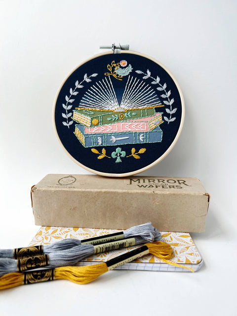 Rikrack Embroidery Kit Reader