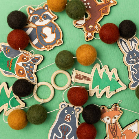 The Woodsy Craft Co. Craft Kit Woodland Garland