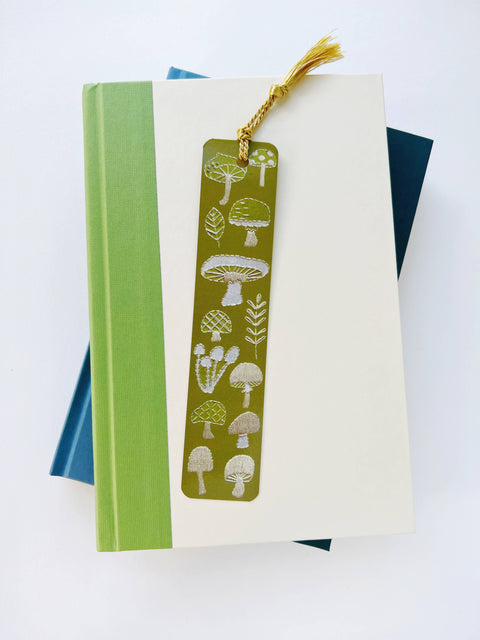 Rikrack Bookmark Mushrooms Embroidery Tassel