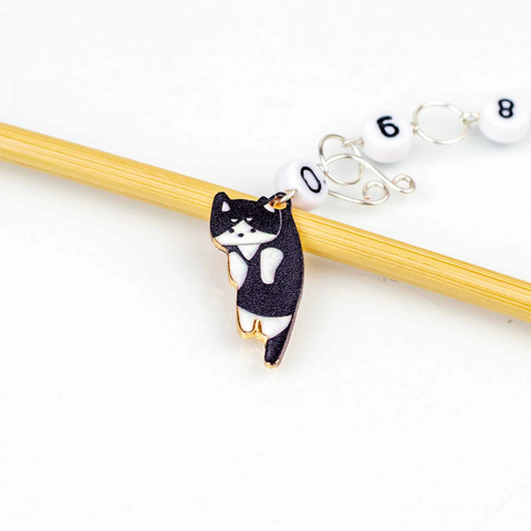 TSS Row Counter XL - Tuxedo Cat