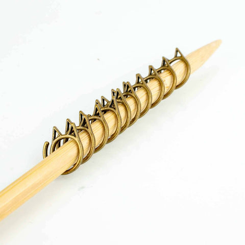 TSS Bronze Simple Removable Stitch Markers Cat Clips