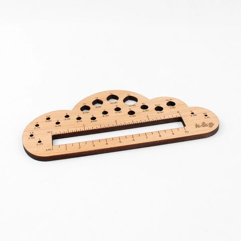 Knit & Gather Cloud 4" Gauge Tool